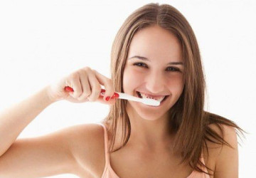 Cách vệ sinh răng đúng cách bạn cần nắm vững